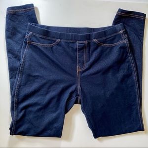 Womens Pull on Jeggings sz M, EUC